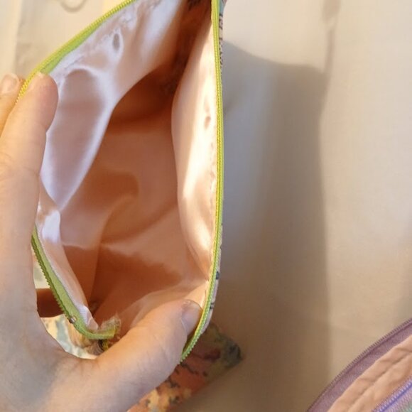 New Zippy Hanging Canvas Wristlet Clutch Pouch Make-up Bags Floral Grapes Pastel - Picture 6 of 16